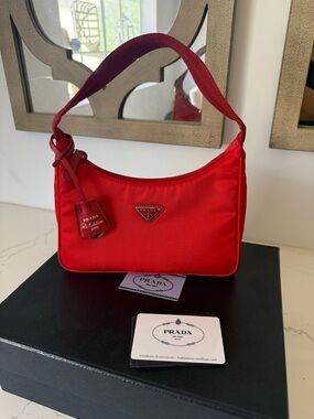 Prada Re-Edition 2000 Nylon bag